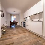 Cherihomeassisi Apartament